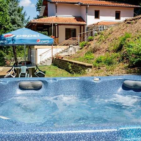 за гости - аербул и приятели Vakantiehuis Gabrovtsi